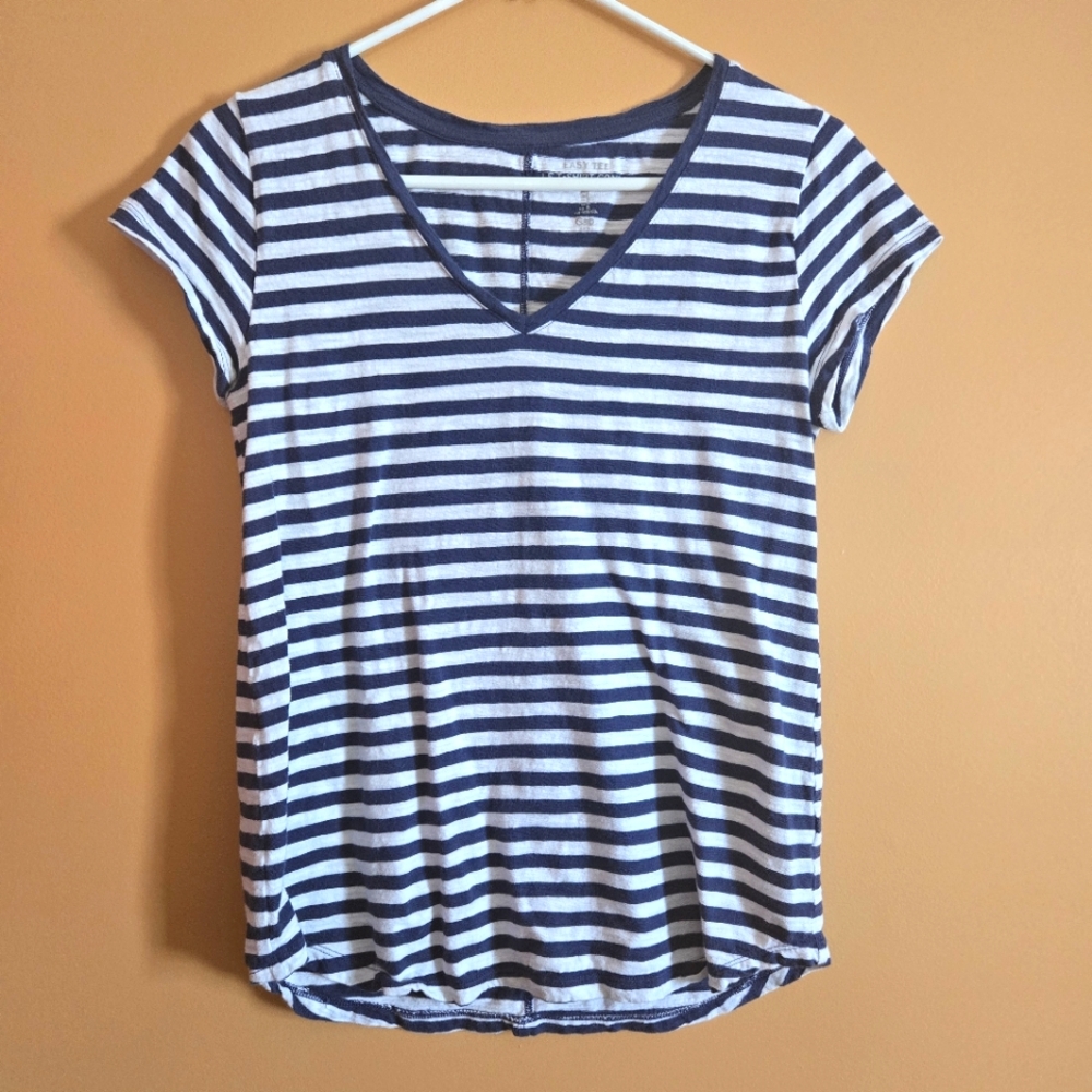 Gap Bavy Blue Striped Tee